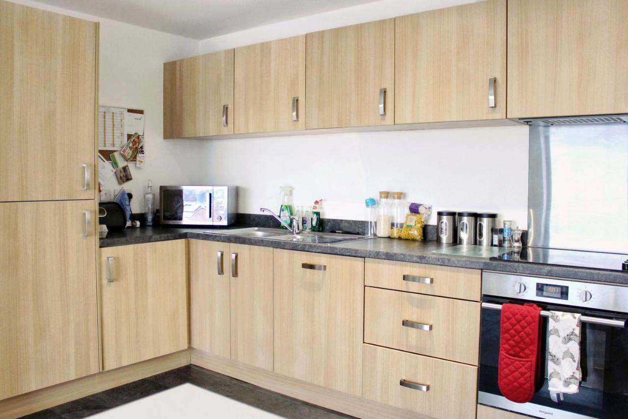 Manchester Escape - Private Room & Bathroom Near Etihad And Coop Arena - Free Secure Parking Exterior foto